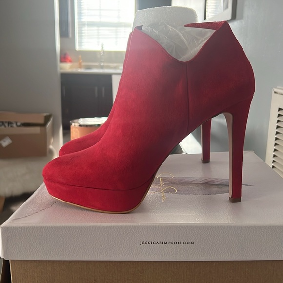 Jessica Simpson JS-Rivera Suede Heel Boot Excellent Condition Size 8 - Picture 3 of 4